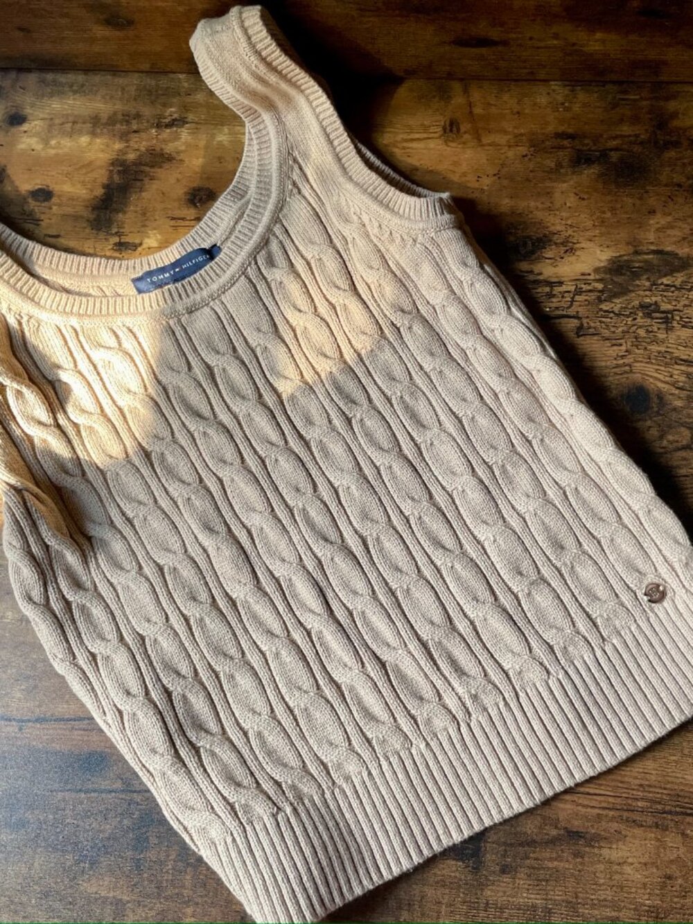 Tommy Hilfiger Women's Cotton Cable-Knit Tank Top / Vest in Sand - Picture 5 of 5